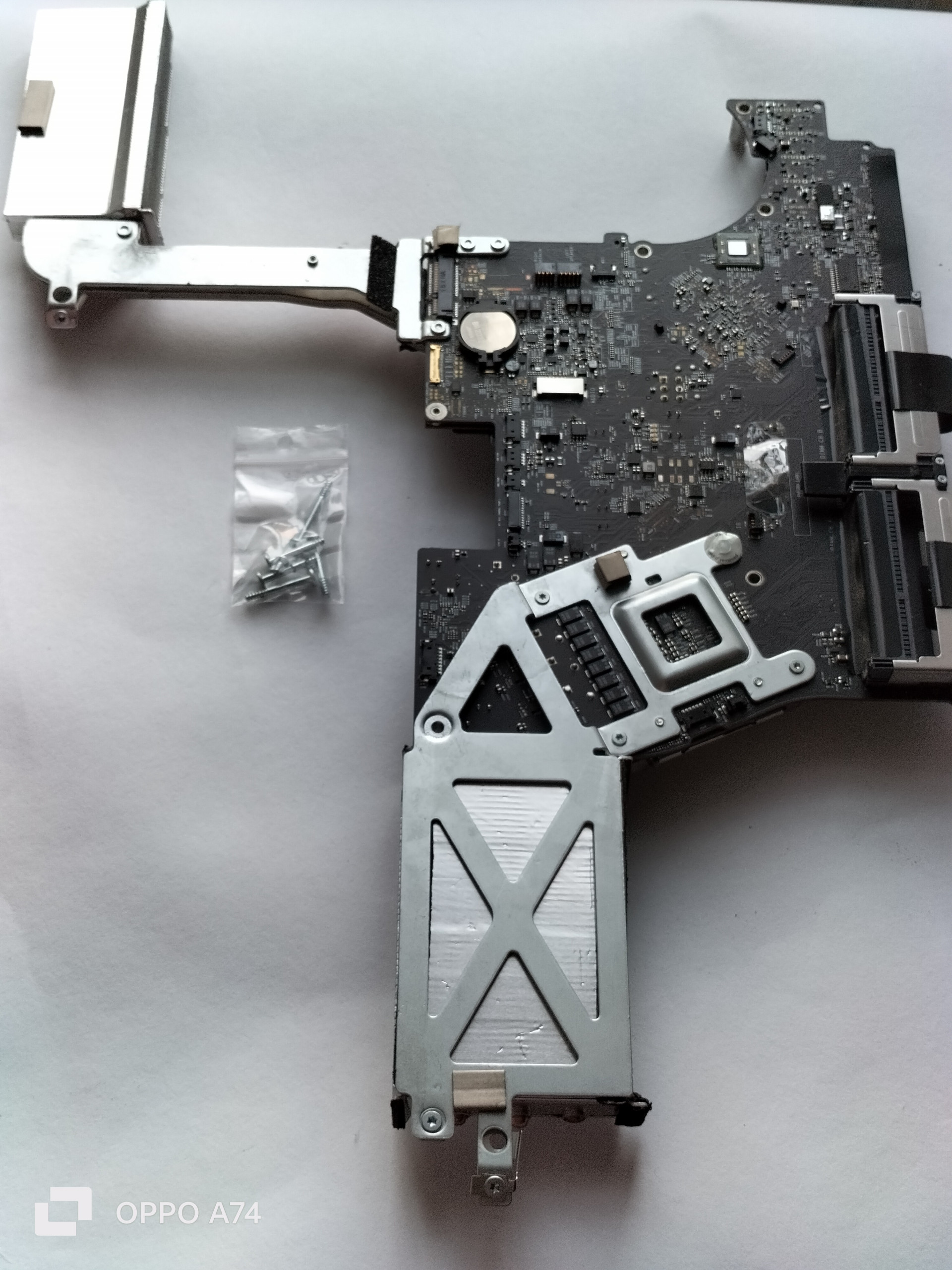 Carte mère 639-2347 Imac A1311 (21.5 pouces, mi 2011) – Image 2